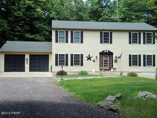 2834 Rockway Court- Oversized Hideout Community Colonial
