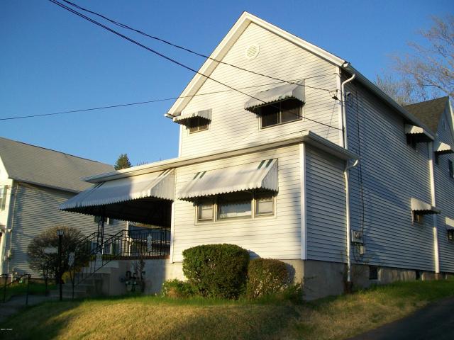 Multi-Family Home For Sale in Dunmore!!! Make it Yours!!!! Take a Look!