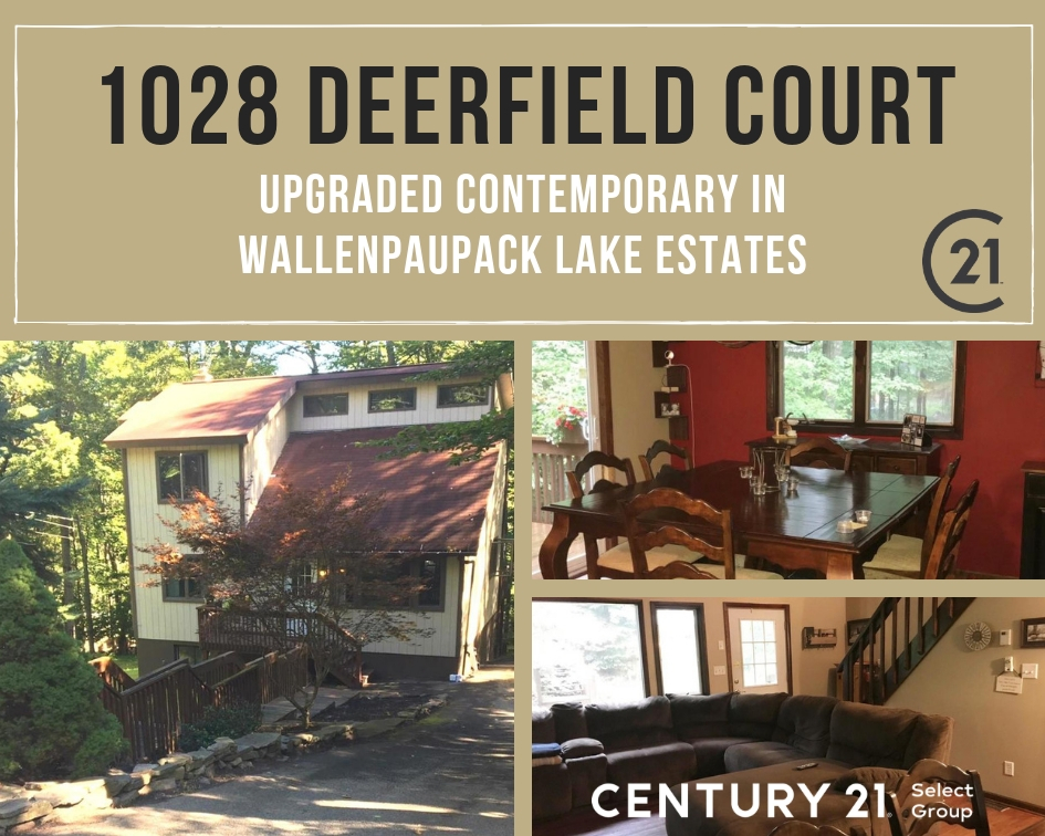 1028 Deerfield Court: Upgraded Contemporary in Wallenpaupack Lake Estates