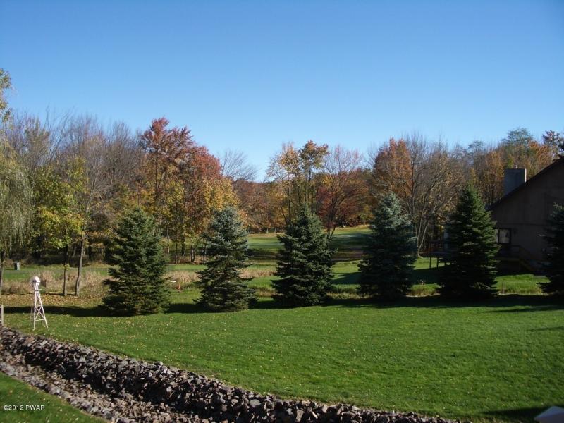 Ready To Build On The Golf Course? This Hideout Lot For Sale Is The One For You!