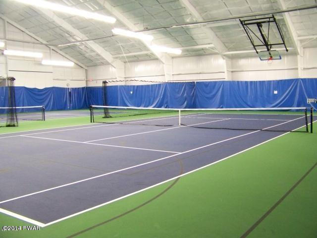 Hideout Indoor Tennis