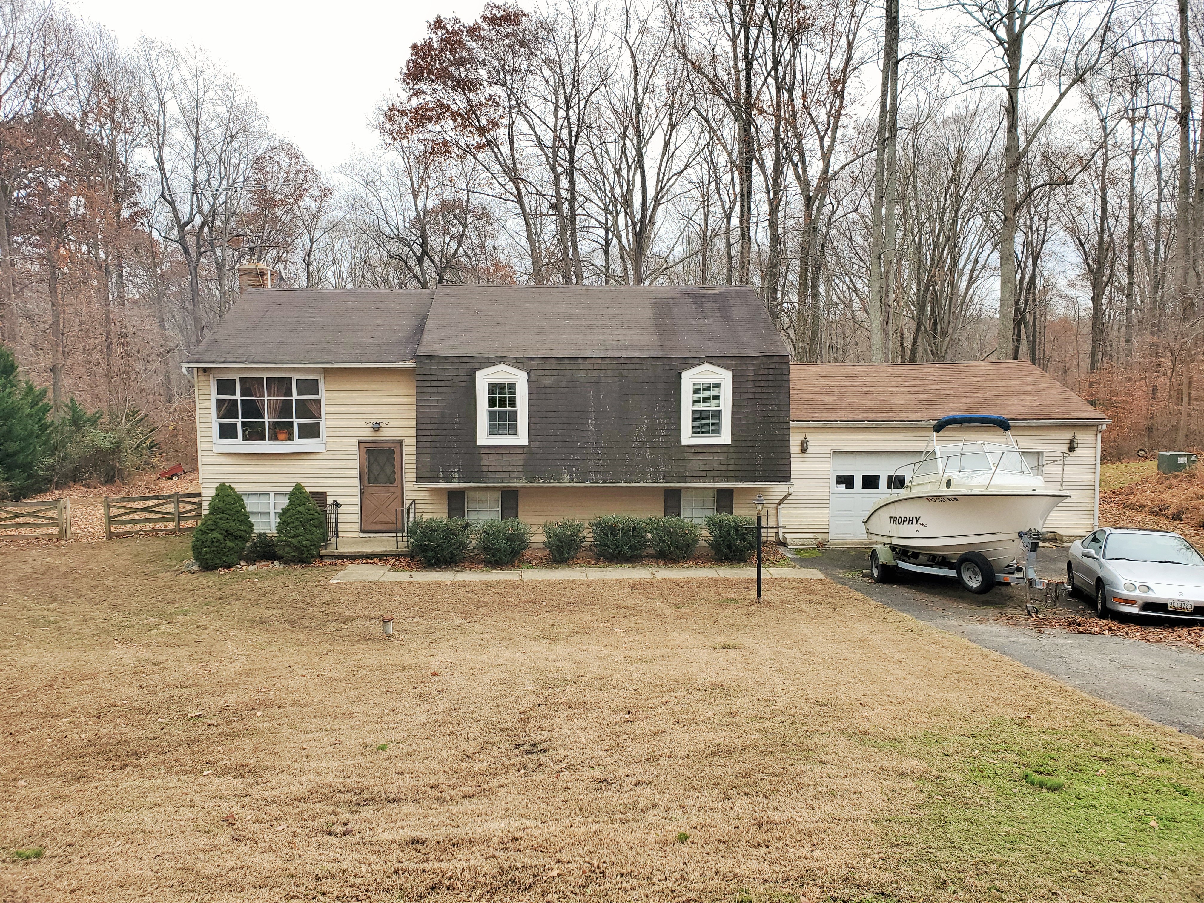 Hunters Paradise- Home for Sale in Owings, MD 20736