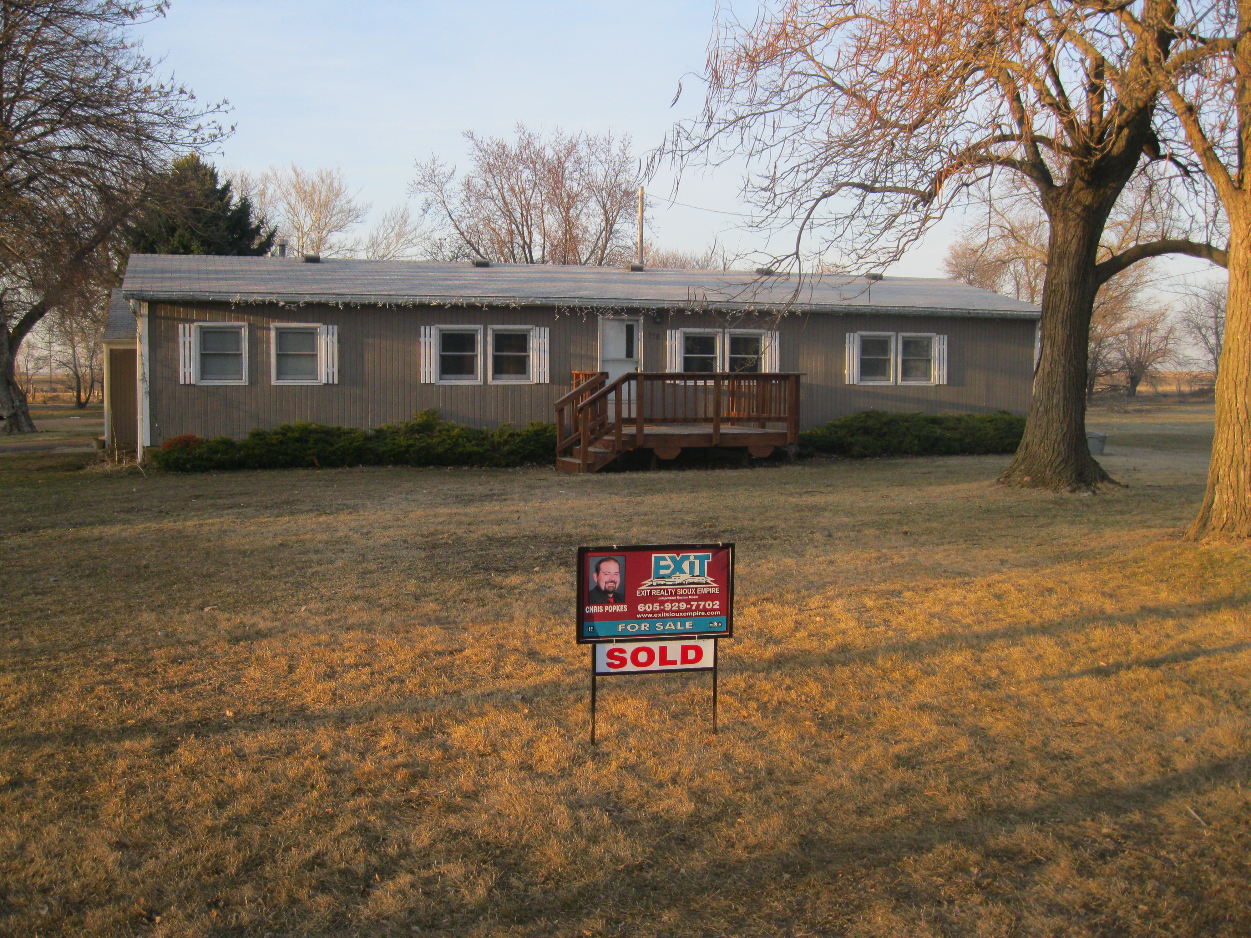 Nice, move in ready, 3 bed and 2 bath home SOLD in Canistota!