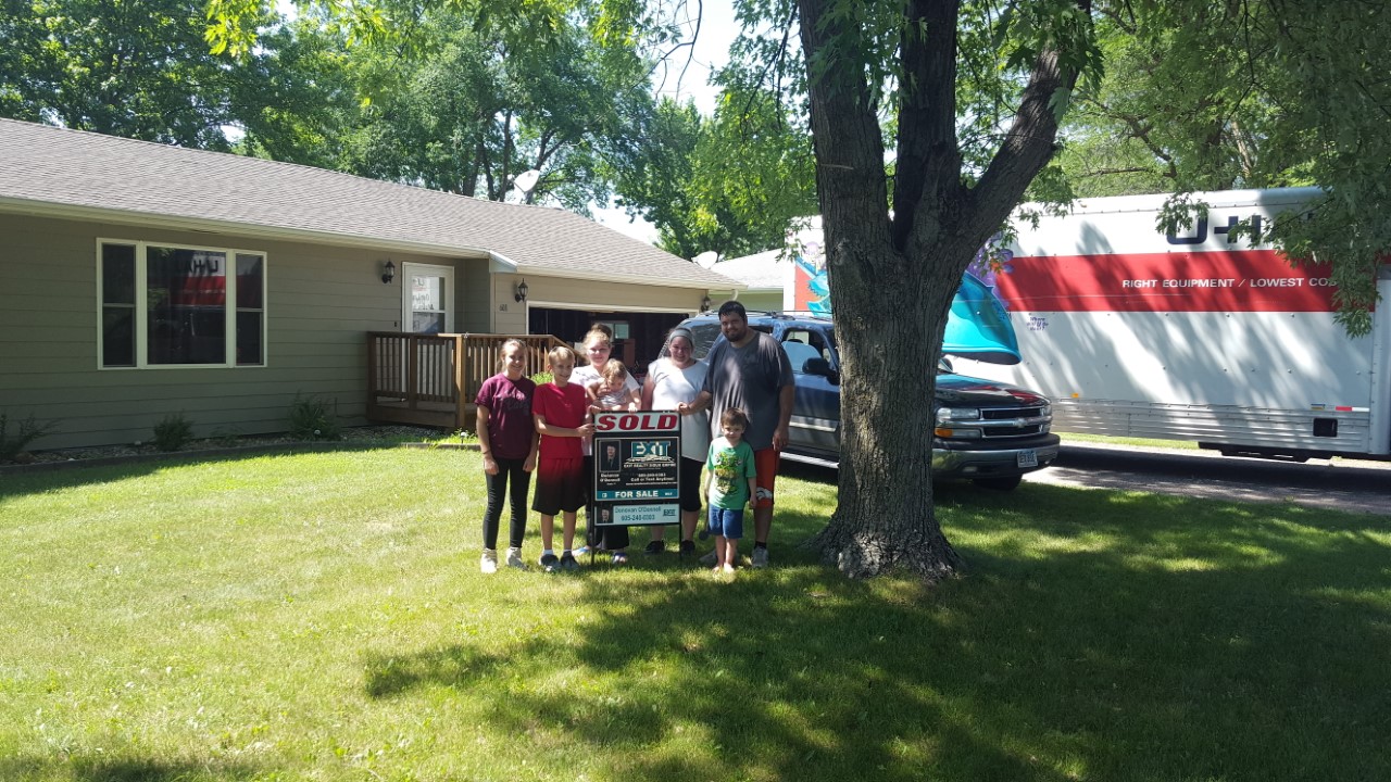 Happy Family Buys 601 S Broadway Ave. Marion, SD!
