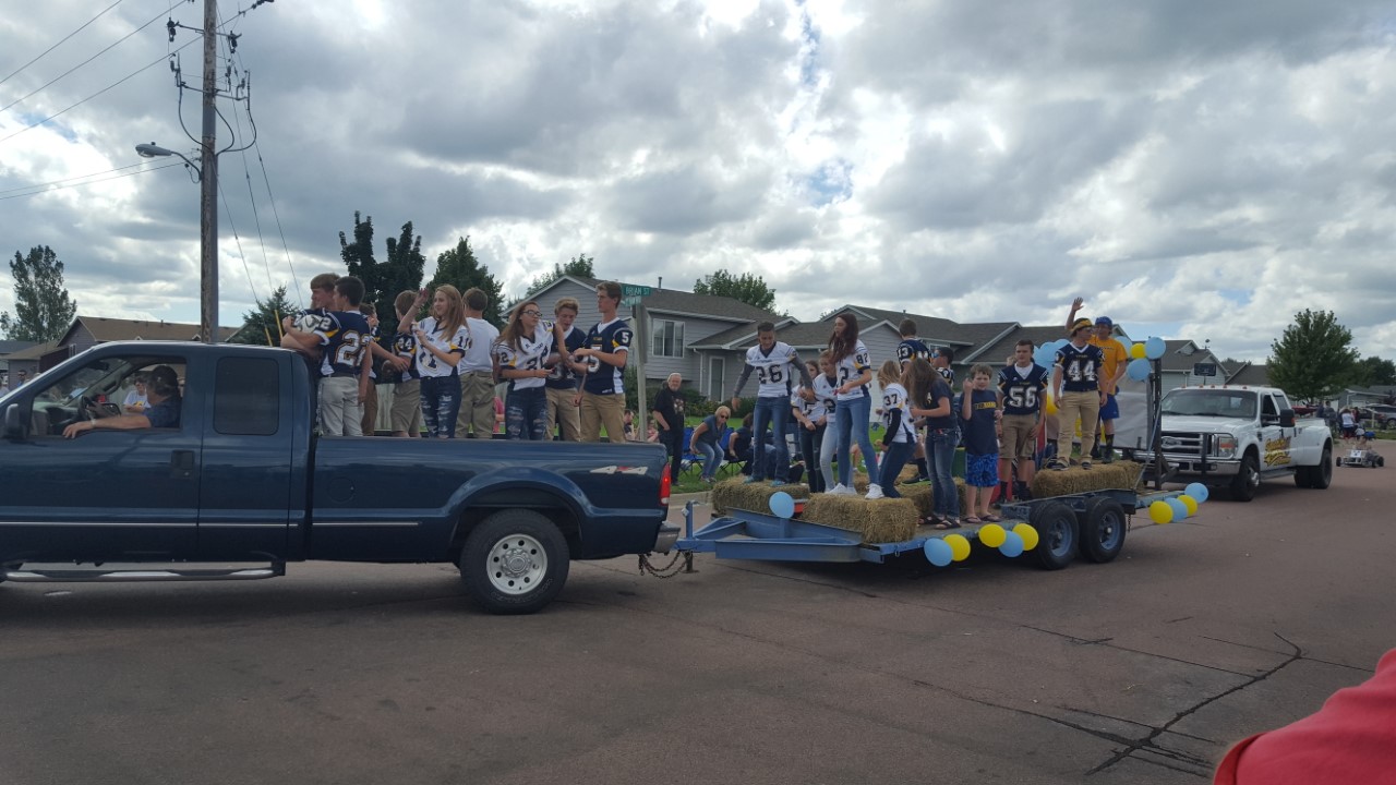Tea, SD Homecoming Parade Pictures