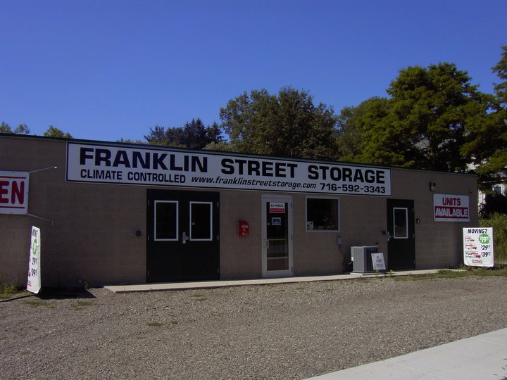 Moving?? Looking for Storage in Springville, NY